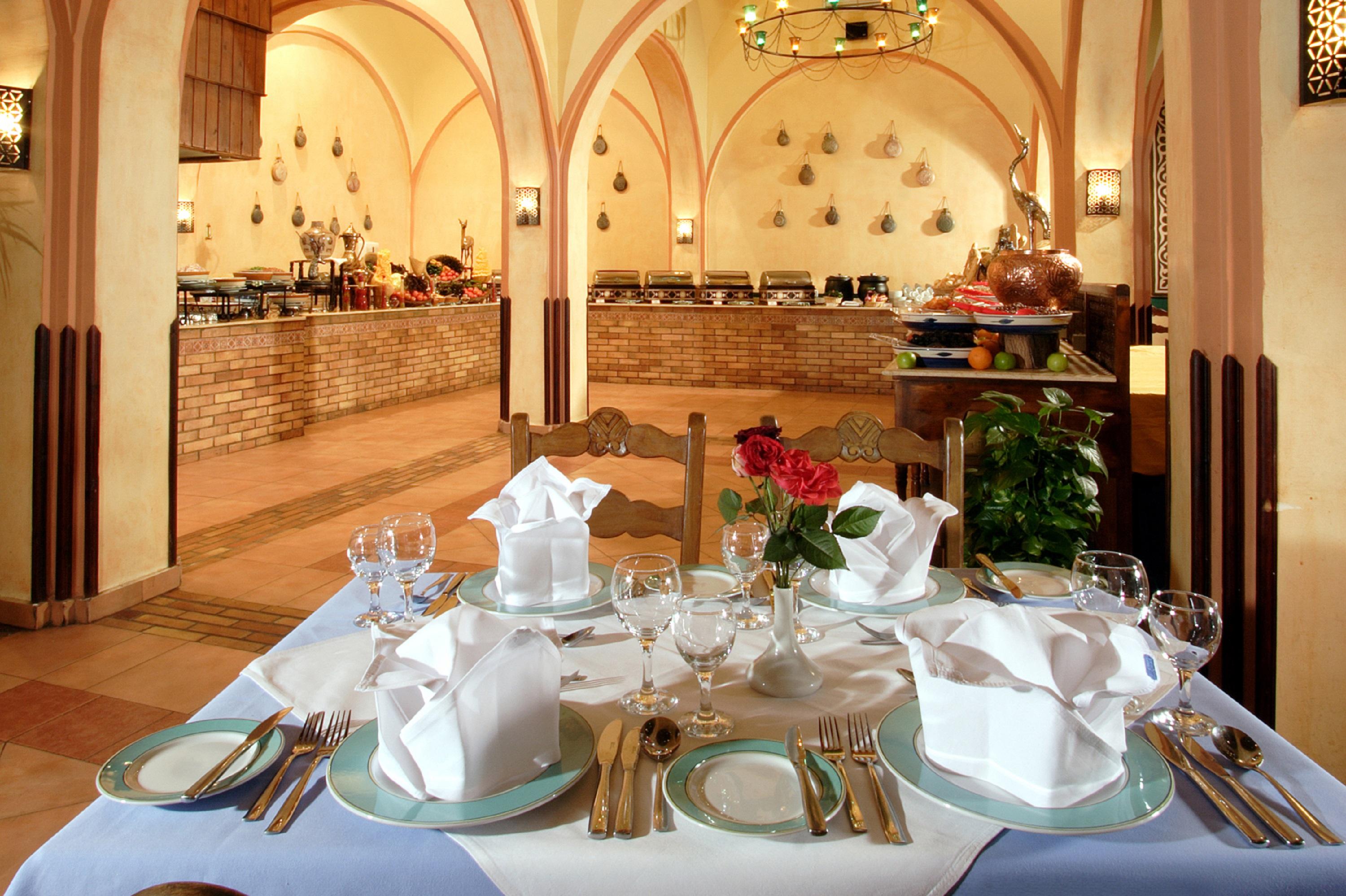 Jaz Makadi Oasis Club Hotel Exterior photo